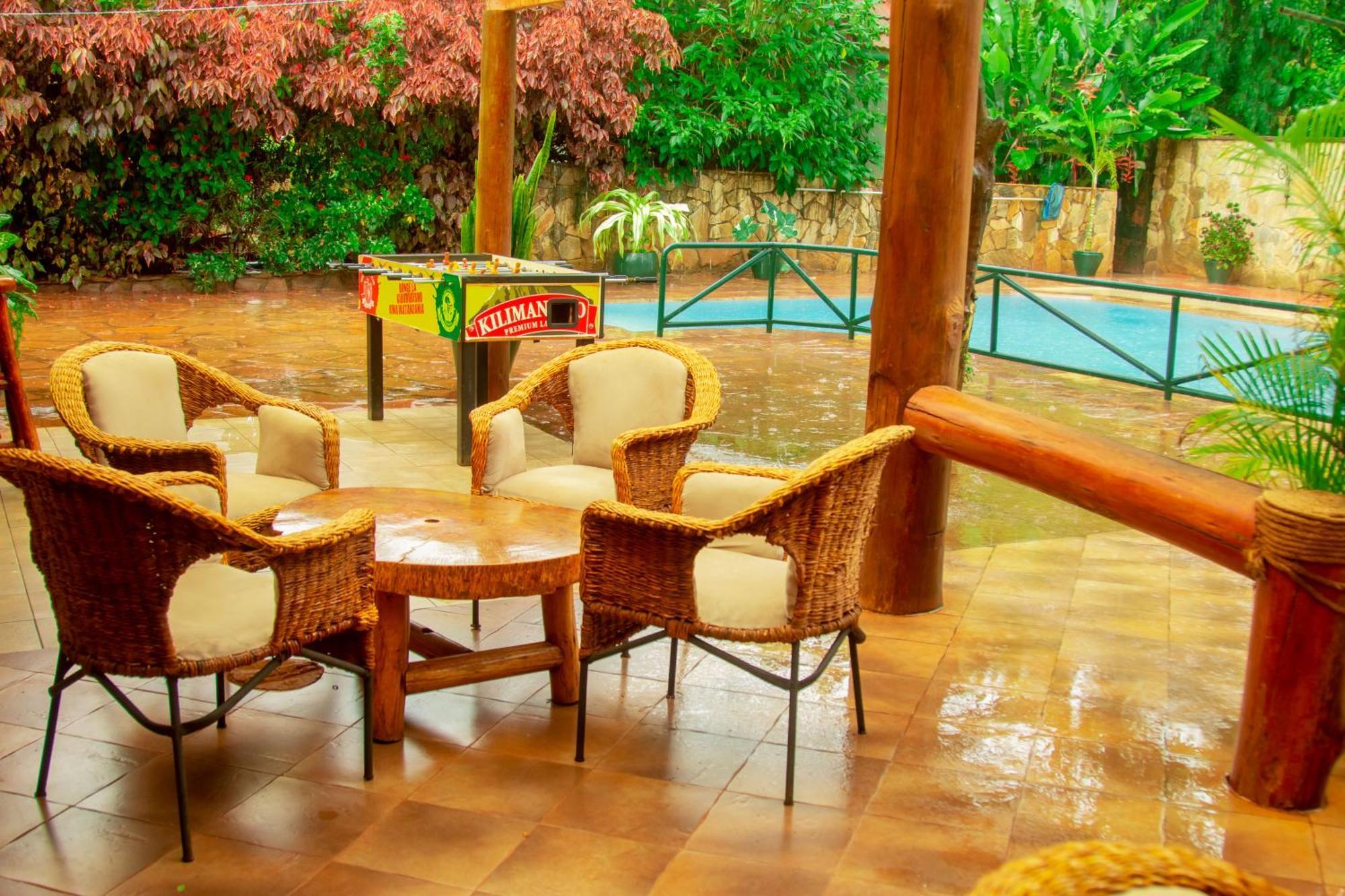 Ngorongoro Camp And Lodge 卡拉图 外观 照片