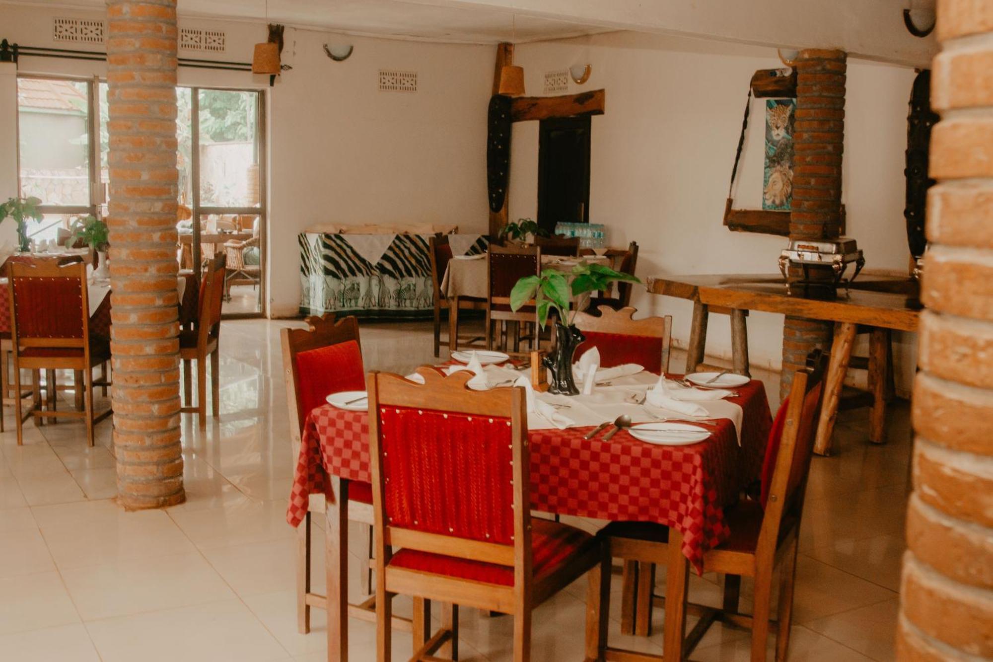 Ngorongoro Camp And Lodge 卡拉图 外观 照片