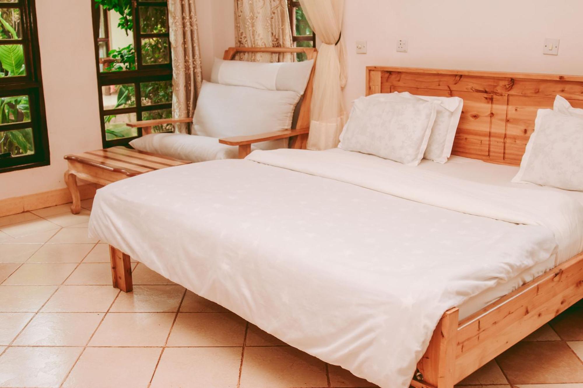 Ngorongoro Camp And Lodge 卡拉图 外观 照片
